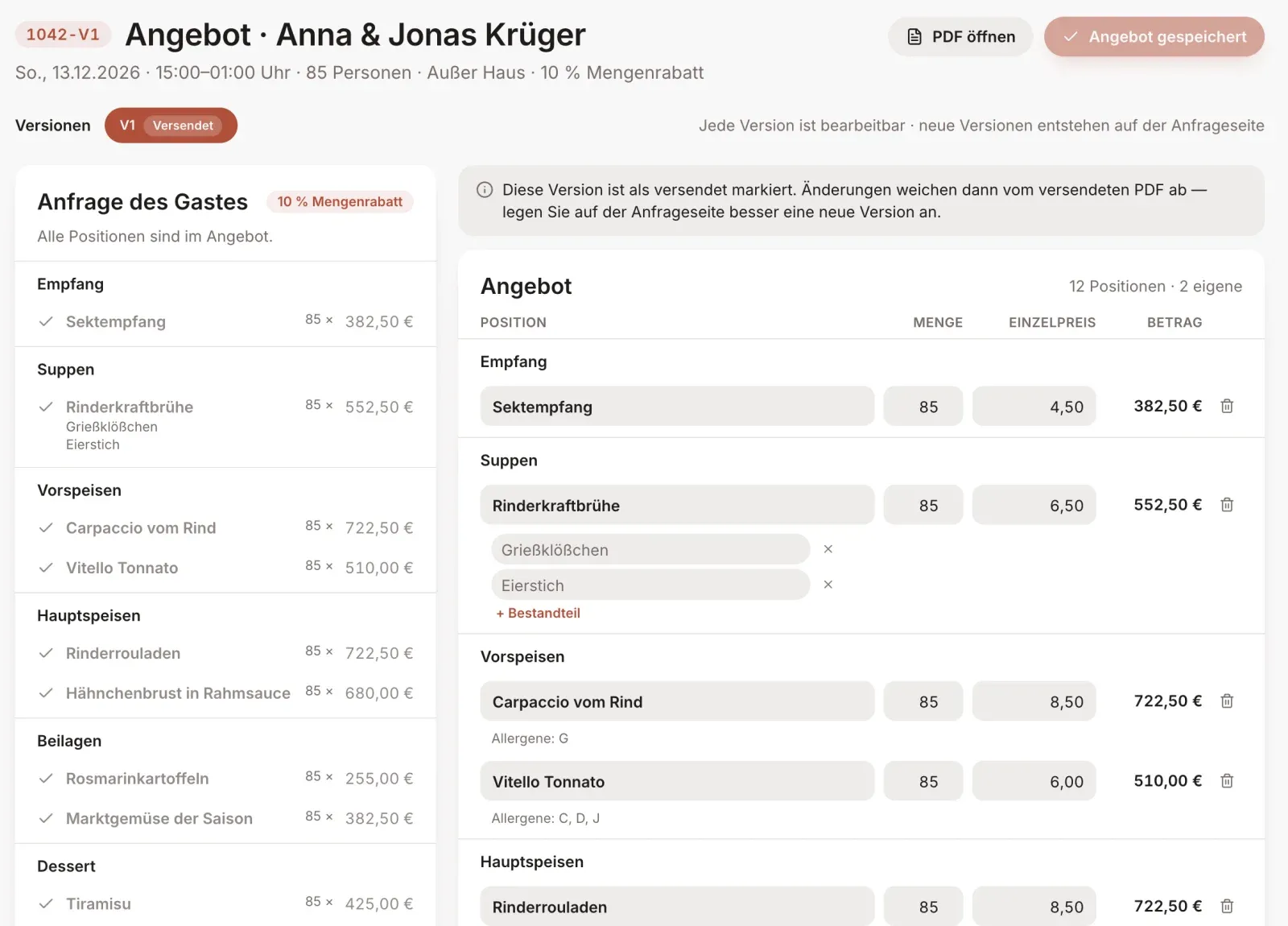 Angebot für eine Hochzeit: links die Anfrage des Gastes, rechts die bearbeitbaren Positionen